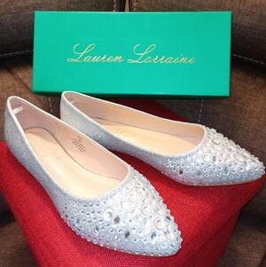 Lauren Lorraine Glittering Silver Kelsey Flats Size 9.5 New In Box